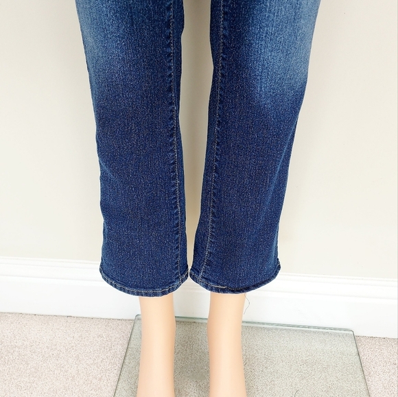 Signature Levi Mid Rise Modern Slim Ankle Jean Pants - Picture 7 of 12